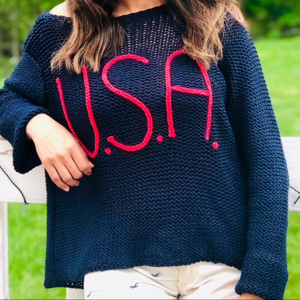 Knit sweater